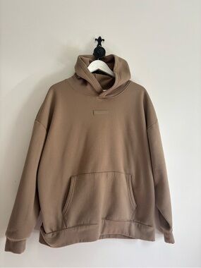 Essentials Men's Hoodie in Taupe Brown